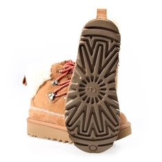 UGG alpine lace up chestnut