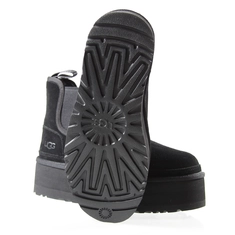 UGG neumel platform black