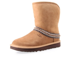 UGG short crescent chestnut
